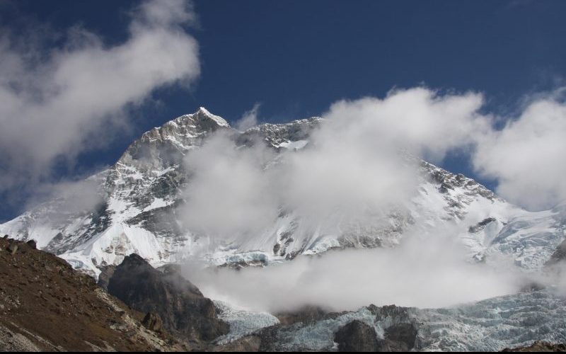 Makalu Base camp Trek